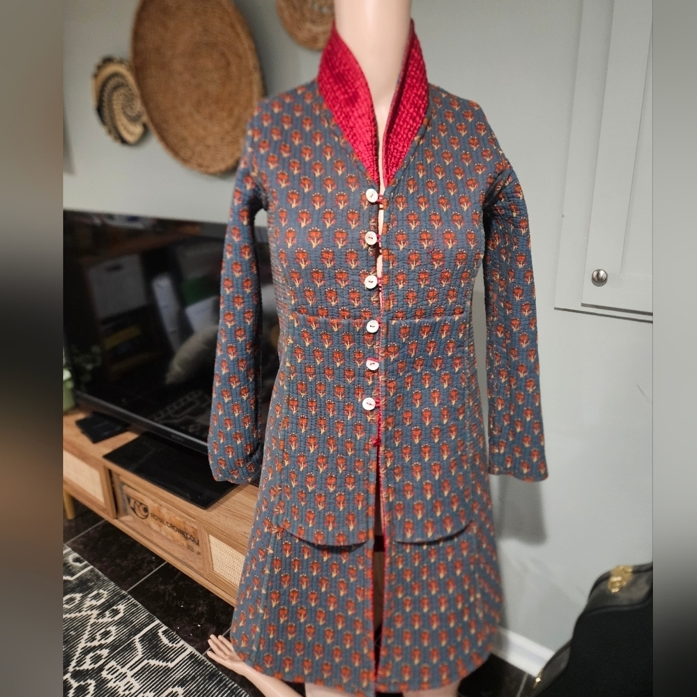 Vintage Reversible Quilted Folk Print Longline Jacket. Red/Teal Floral. XS/S - Picture 13 of 16